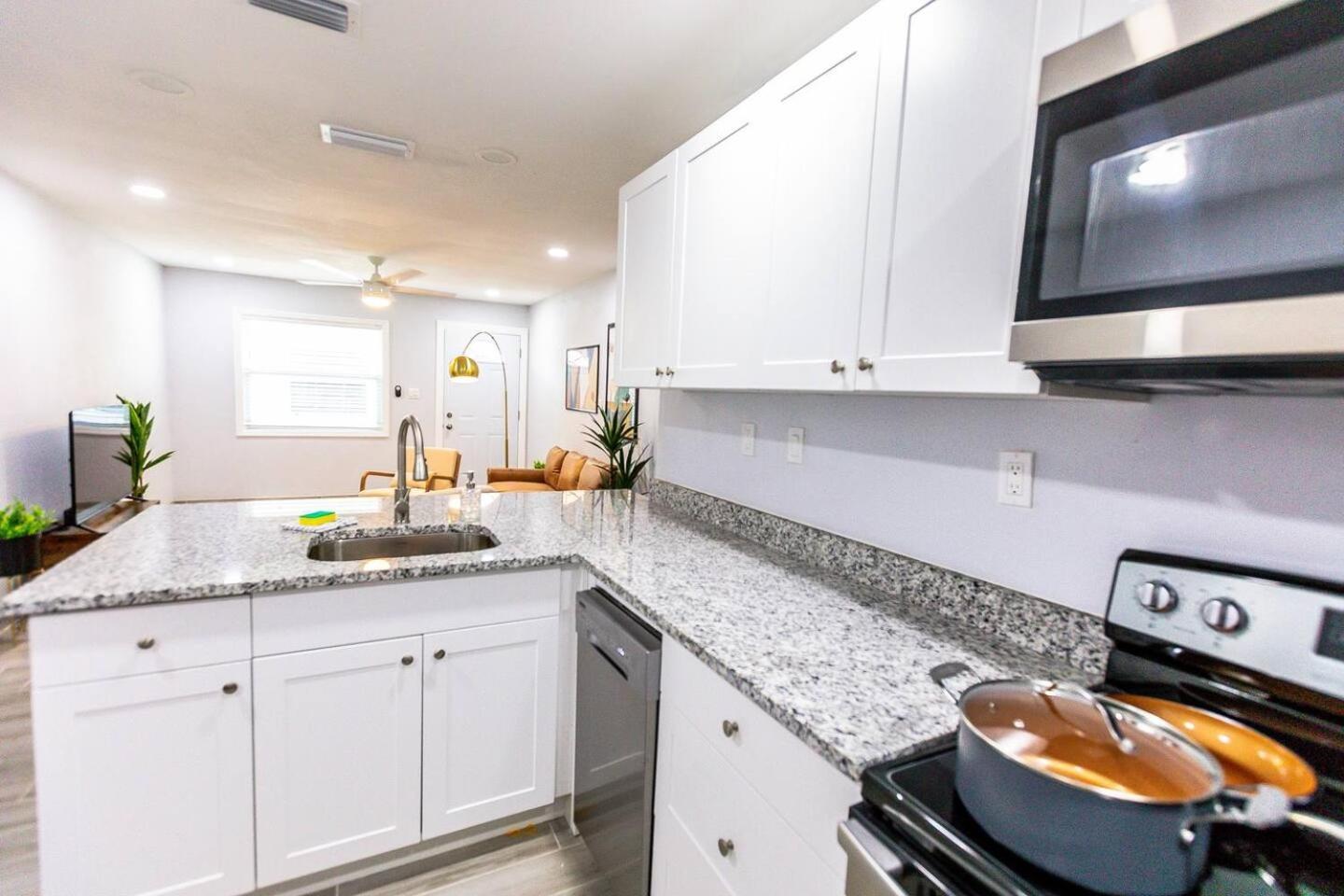Trendy Home By Jet Skis, Parks & Art Hotspots Sarasota Buitenkant foto